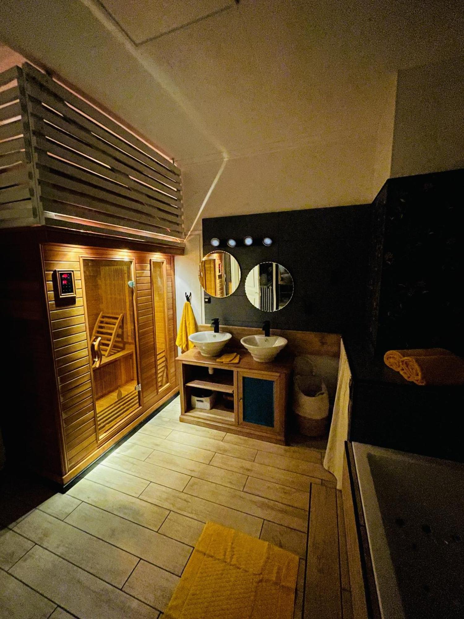 A L'Ombre Des Tilleuls Husseren-Wesserling Habitación foto