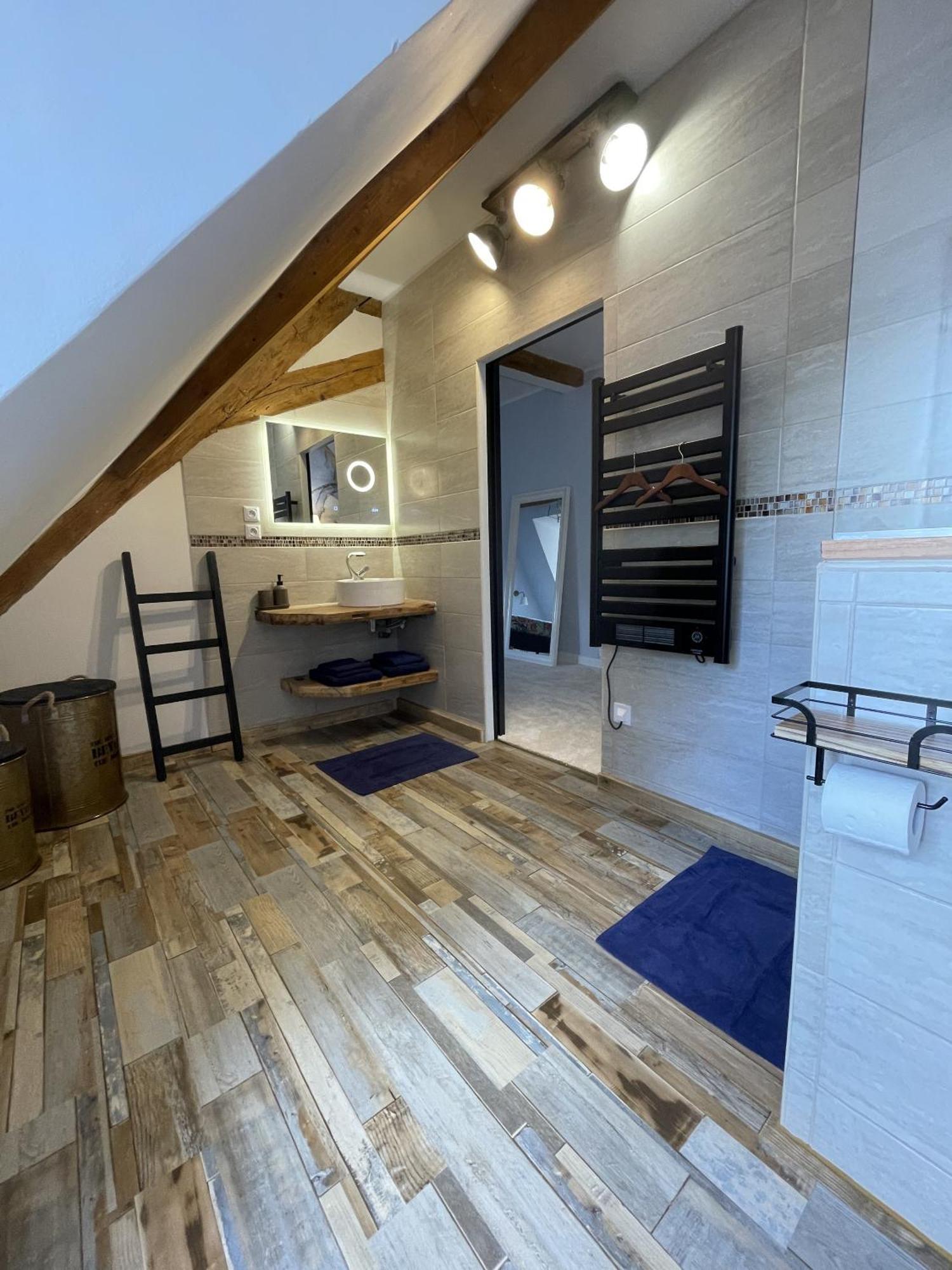 A L'Ombre Des Tilleuls Husseren-Wesserling Habitación foto